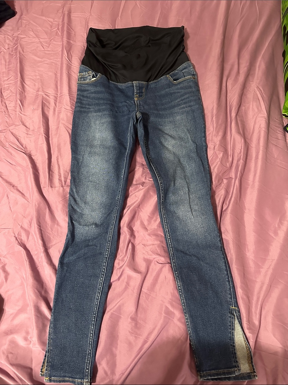 Old Navy Women's Dark Blue Skinny Maternity Jeans with Dark Blue Waist Panel